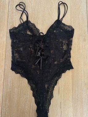 Victoria  Secret Vintage Gold Label Sz XS Lace Lingerie